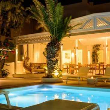 Alesahne Beach Hotel